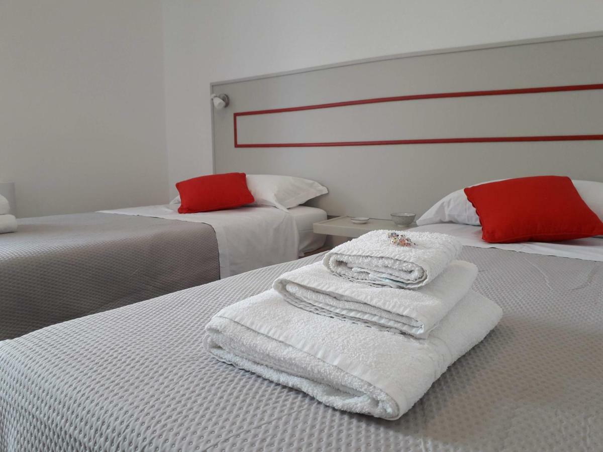 Jolie Julie Accomodation ساساري المظهر الخارجي الصورة